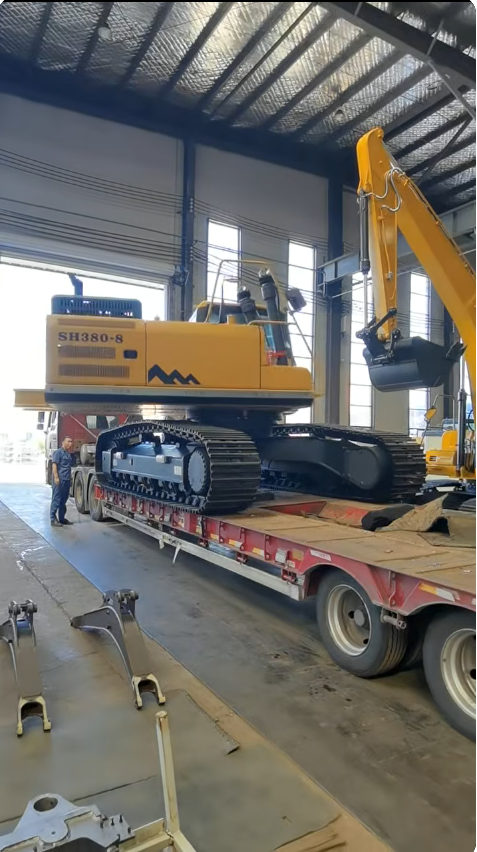 38-Ton Excavator Cab 180° Rotation After